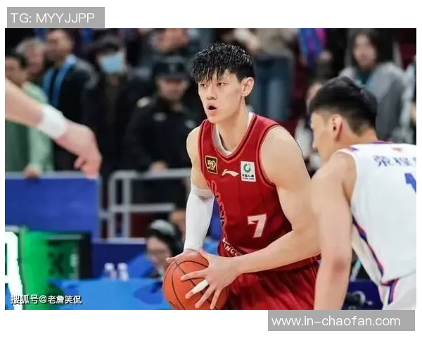 曾凡博重返助力北京队锋线周琦轻松得分展现实力