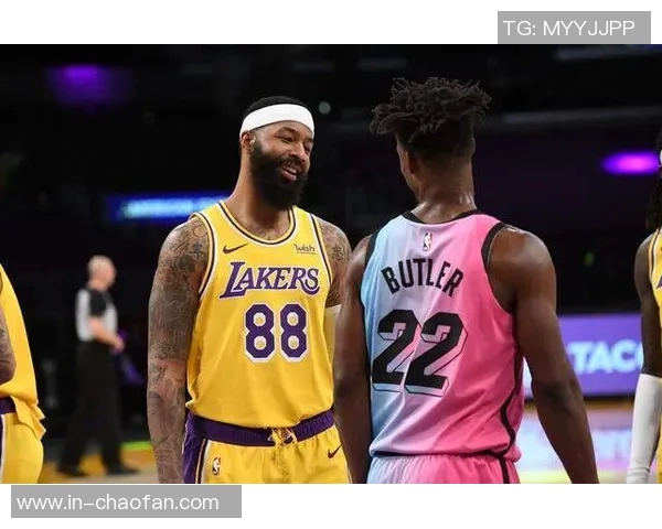 大莫里斯谈湖人对詹姆斯的态度认为缺乏应有的尊重令人困惑