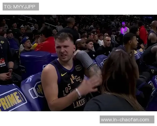 帕森斯称詹姆斯缺席为东契奇提供适应机会是积极信号